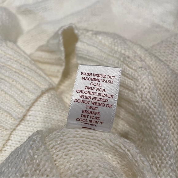 Women’s Cream Knit Sweater - Picture 6 of 10